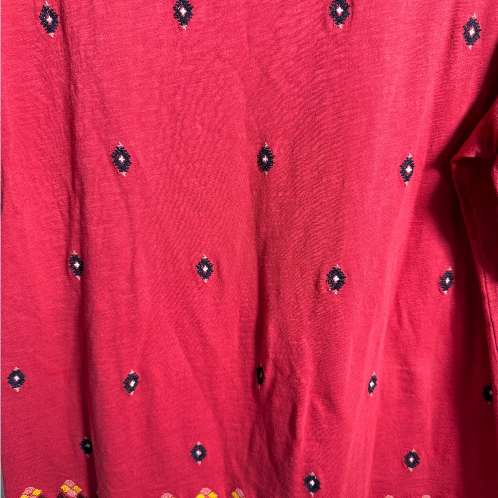 LOFT Dark Pink Short Sleeve Embroidered Knit Tee - Picture 2 of 6